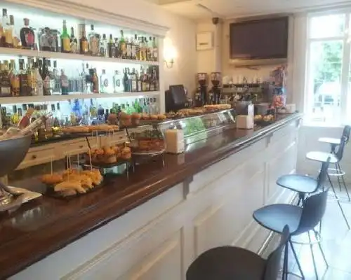 Hotel Harrison Etxea - Amorebieta-Etxano