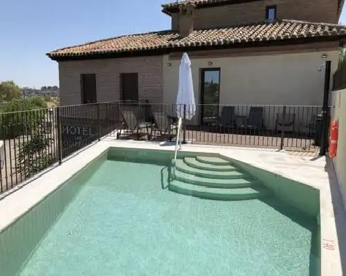 Hotel Los Cigarrales - Toledo