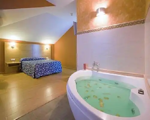 Hotel Los Pasiegos - Hoznayo