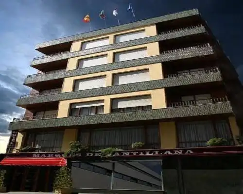 Hotel Marqués de Santillana - Torrelavega