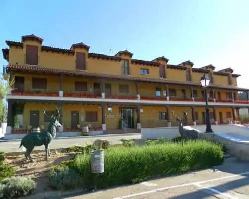 Hotel Milagros Rio Riaza - Milagros