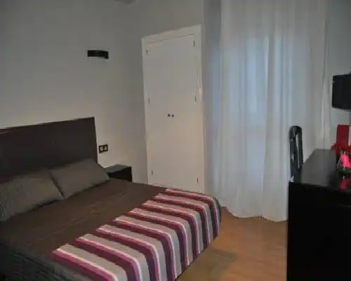 Hotel Ocurris Ubrique - Ubrique