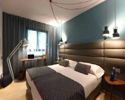 Hotel Pamplona Plaza - Pamplona
