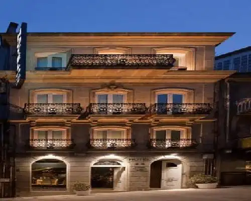 Hotel Puerta Gamboa - Vigo