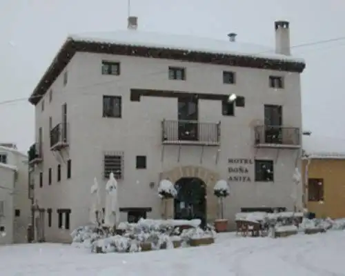 Hotel Restaurante Doña Anita - Requena