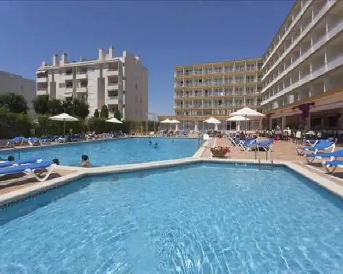 Alua Leo - Can Pastilla