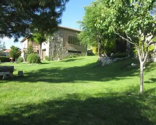 La Ladera - Hoyos del Espino