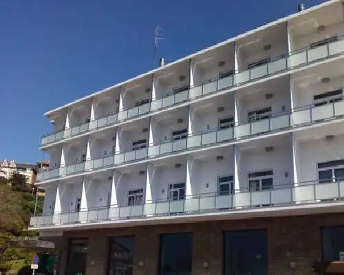 Petit Palace Tamarises - Getxo