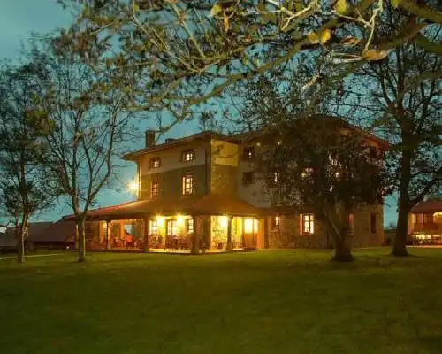 Posada Caborredondo - Oreña