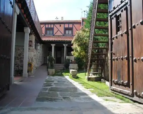 Rural Montesa - San Pelayo de Guareña