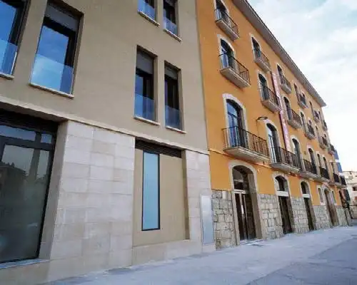 Urbi Apartments - Manresa