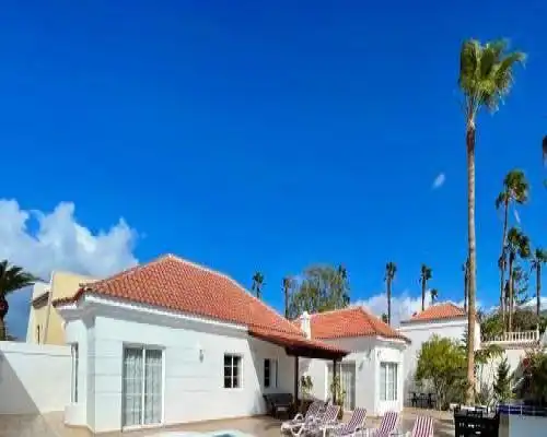 Villa ESPERANZA - Callao Salvaje
