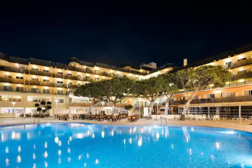 Hoteles en Salou con Pensión Completa