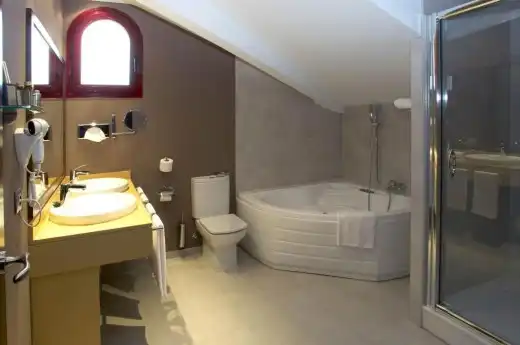 10 Hoteles en Alicante con jacuzzi en la habitación